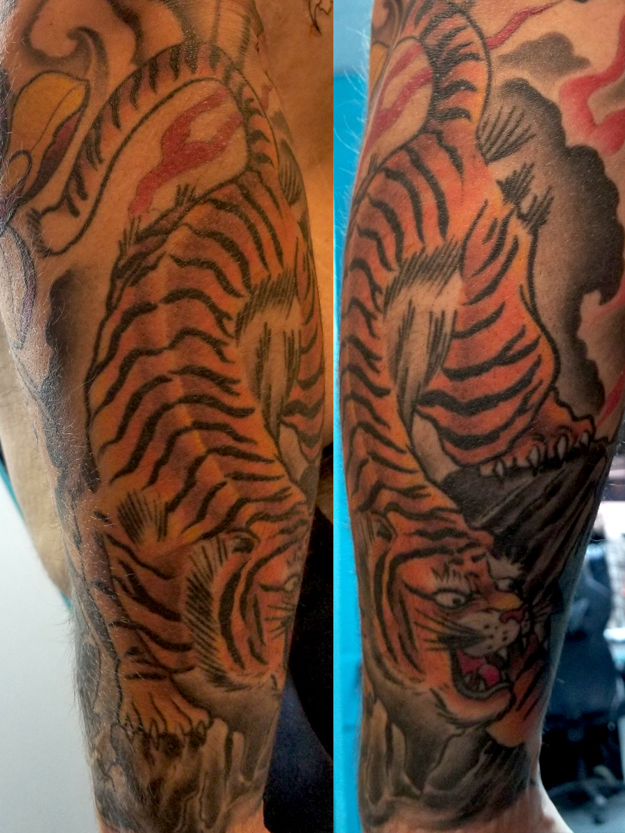 Leg tattoo of tiger